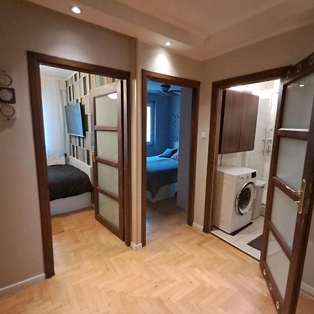 Letnia Oliwa Apartment กดัญสก์ ภายนอก รูปภาพ