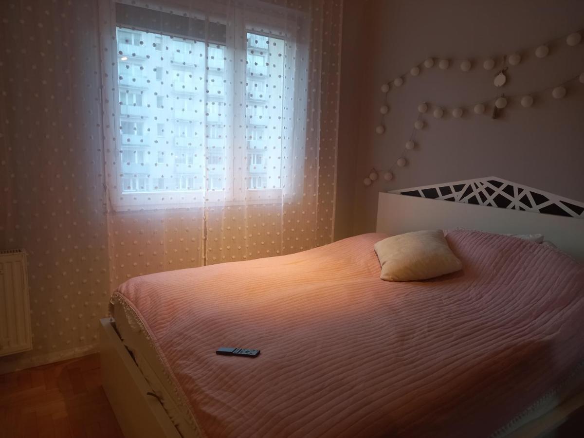 Letnia Oliwa Apartment กดัญสก์ ภายนอก รูปภาพ