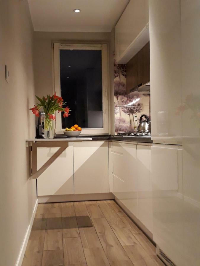 Letnia Oliwa Apartment กดัญสก์ ภายนอก รูปภาพ