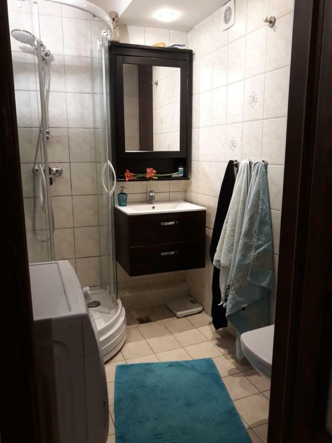 Letnia Oliwa Apartment กดัญสก์ ภายนอก รูปภาพ